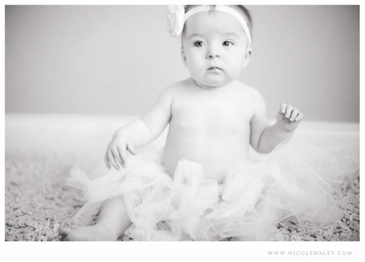 nicole haley photography, ann arbor baby photography, baby in tutu