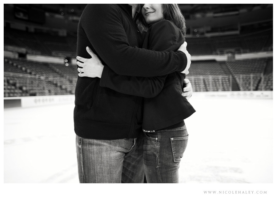 michigan engagement photography in detroit 14 detroit engagement session at joe louis arena